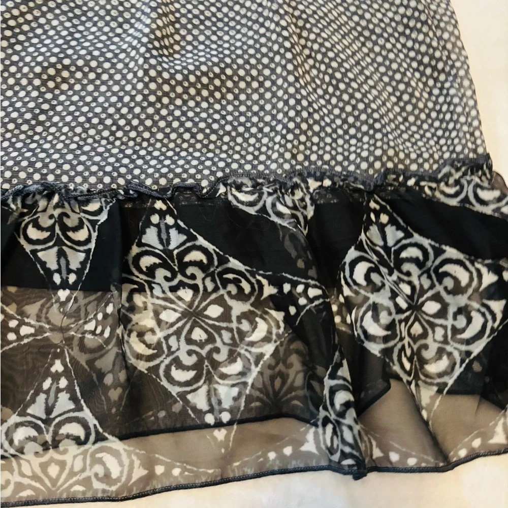 Dress Sleeveless Mini EUC Size S - Picture 3 of 4